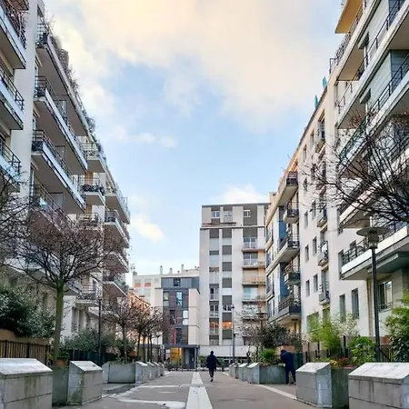 Bright Apt With Garden In The Heart Of Paris *